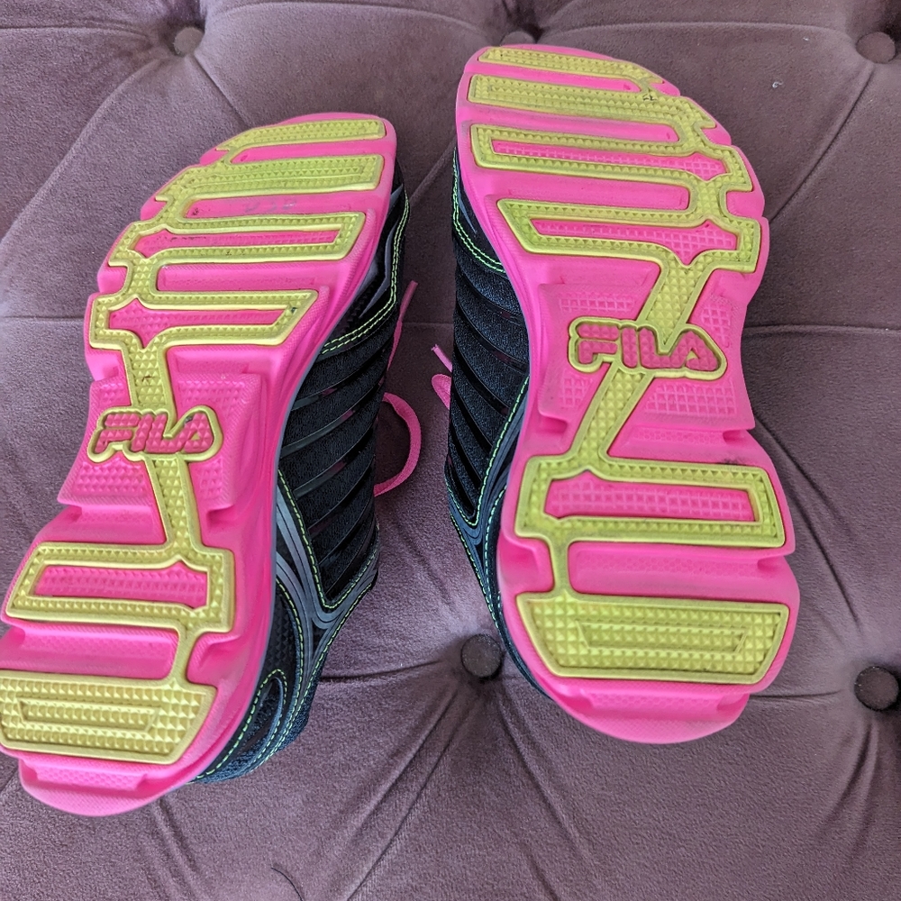 Fila Women's Tennis Shoes DLS Foam, Fushia/Black, Size 7.5, New🌹 - Picture 4 of 5